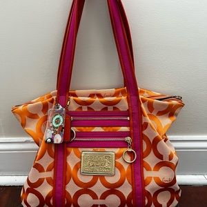 Coach Poppy Tote Bag